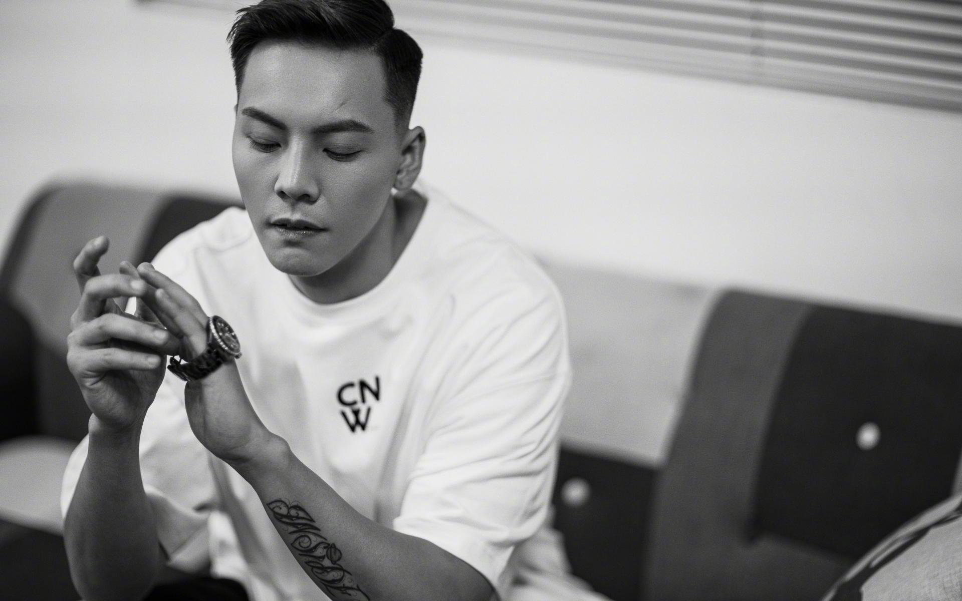 利物浦士气高昂,备战下一场关键对决,利物浦v